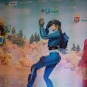 Meet your Posher, Esperanza